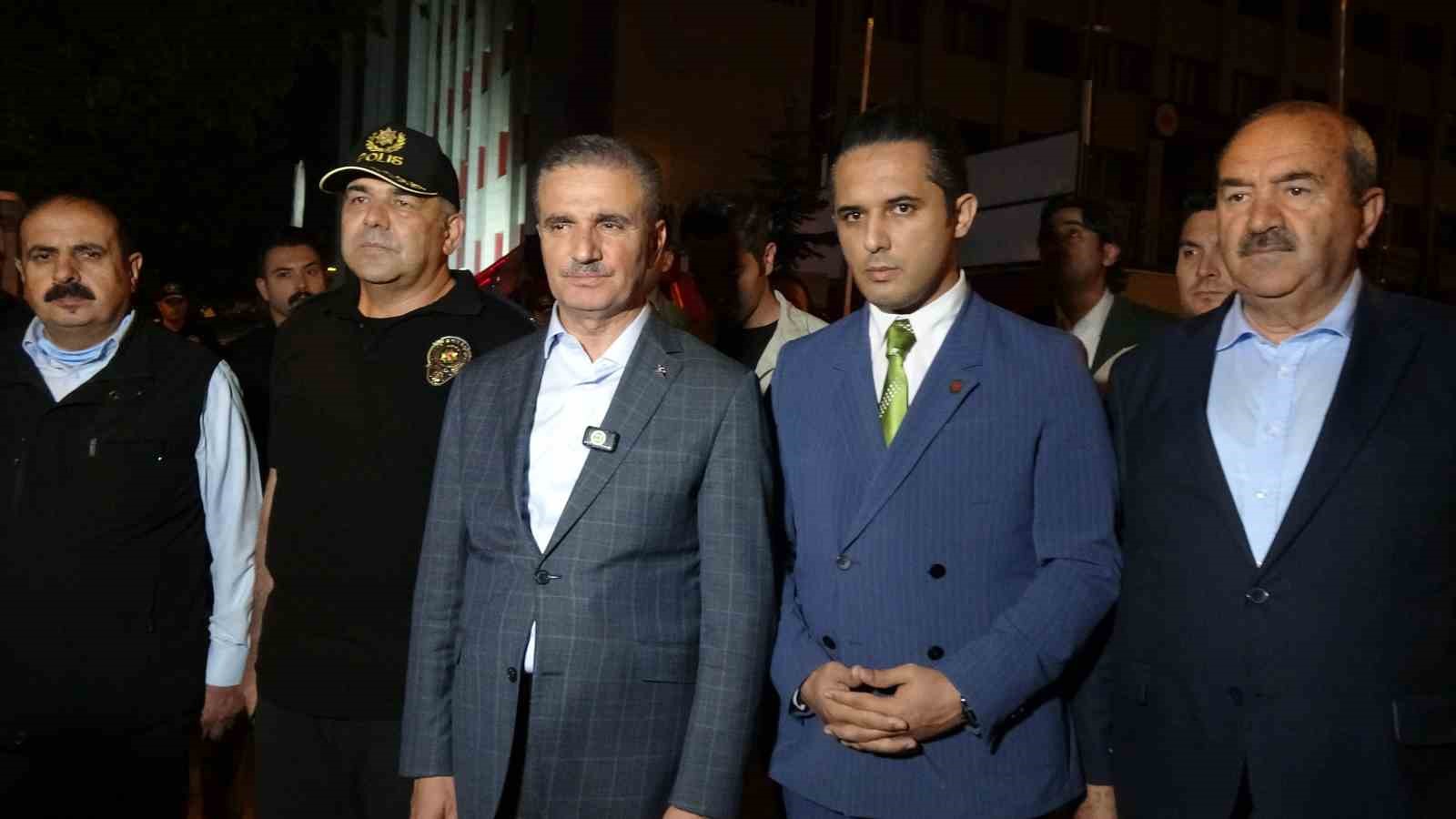 Erzurum Adliyesi’nde yangın: 2 kişi dumandan etkilendi