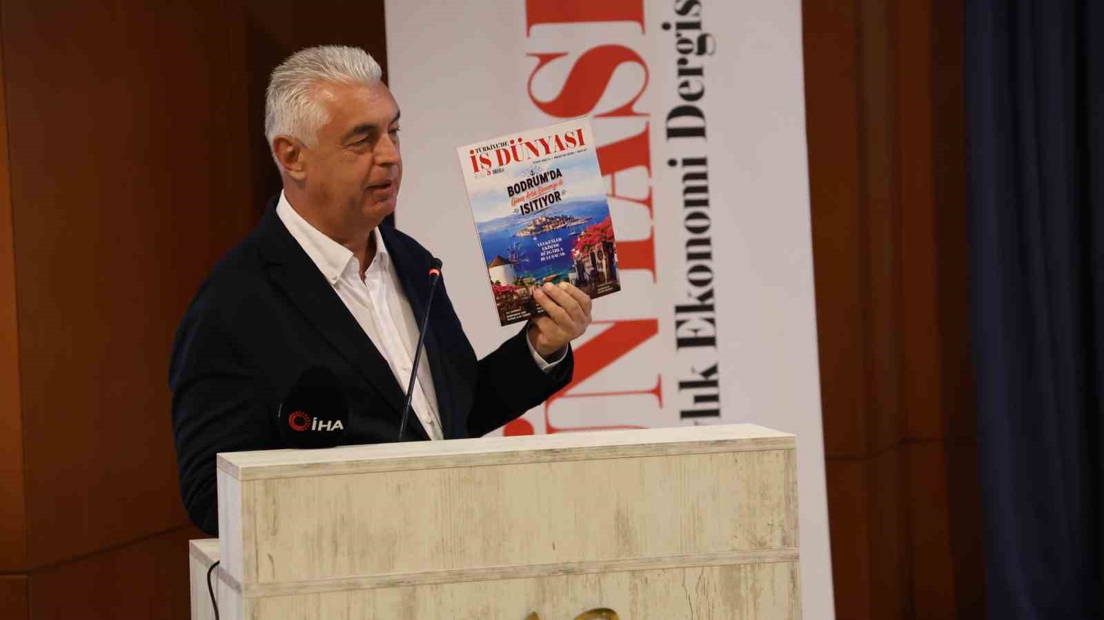 "Ekonomiye Yön Verenler Zirvesi" iş dünyasının önde gelen isimlerini Bodrum’da bir araya getirdi