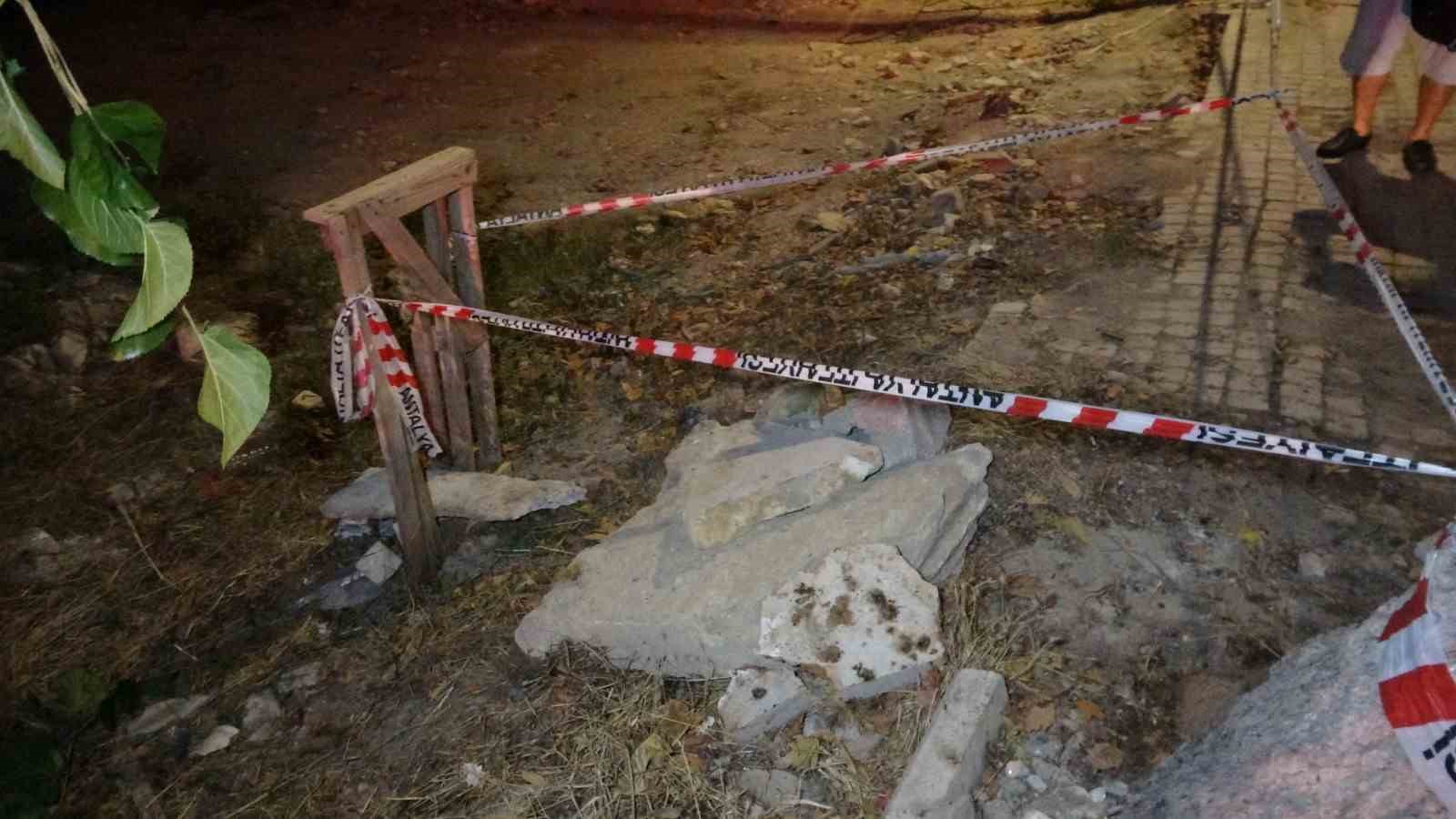 Side Antik Kent’te kuyuya düşen çocuğa nefes kesen kurtarma operasyonu