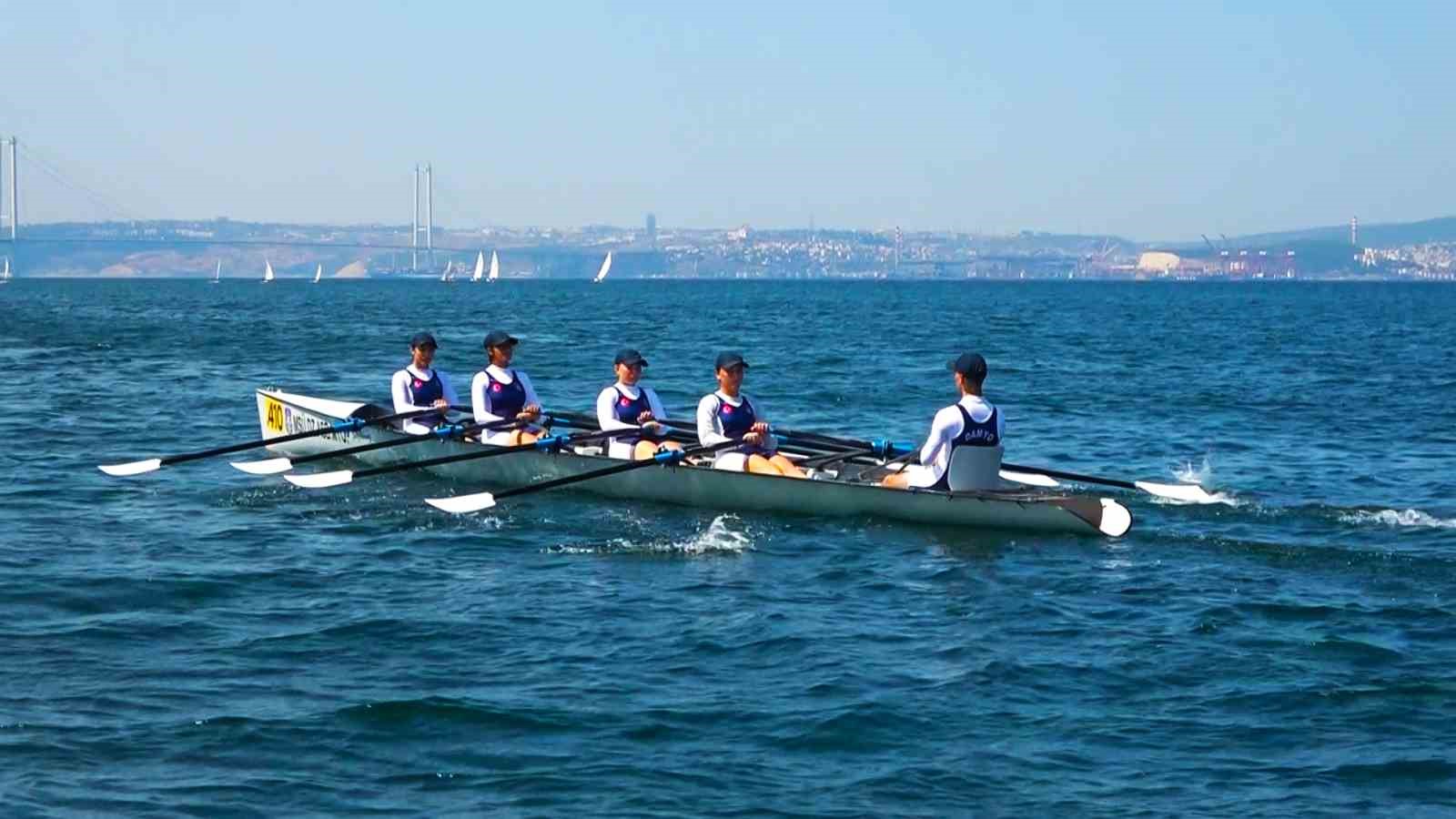 Deniz astsubay adayları zorlu eğitimlerle Mavi Vatan’da göreve hazırlanıyor