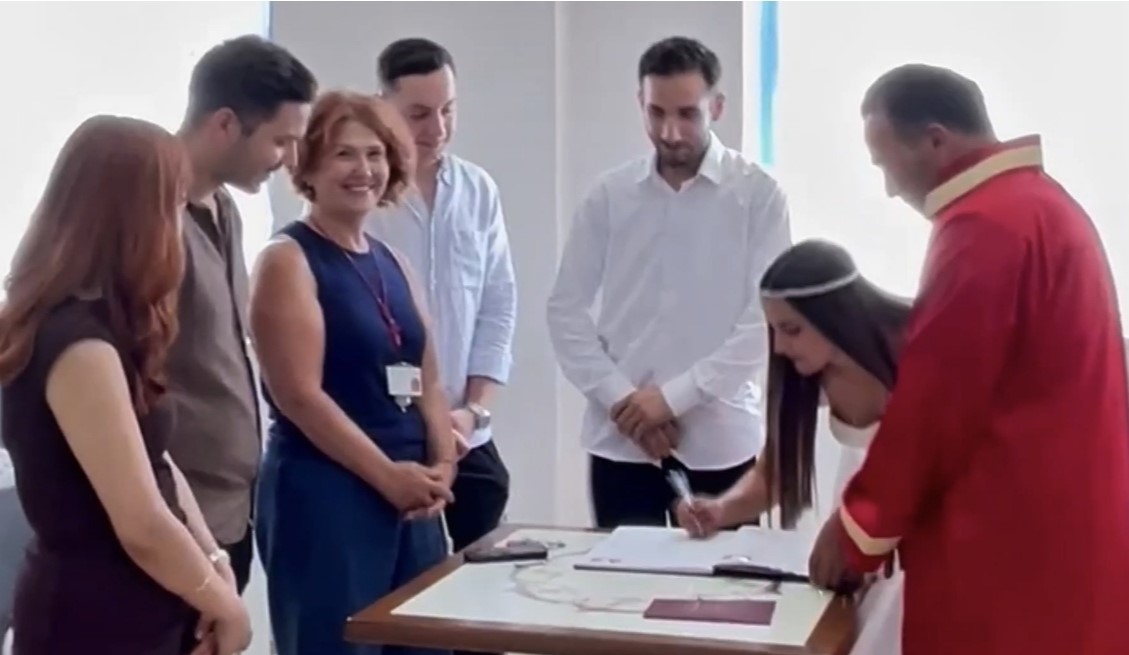Nikah masası hastane odasına kuruldu