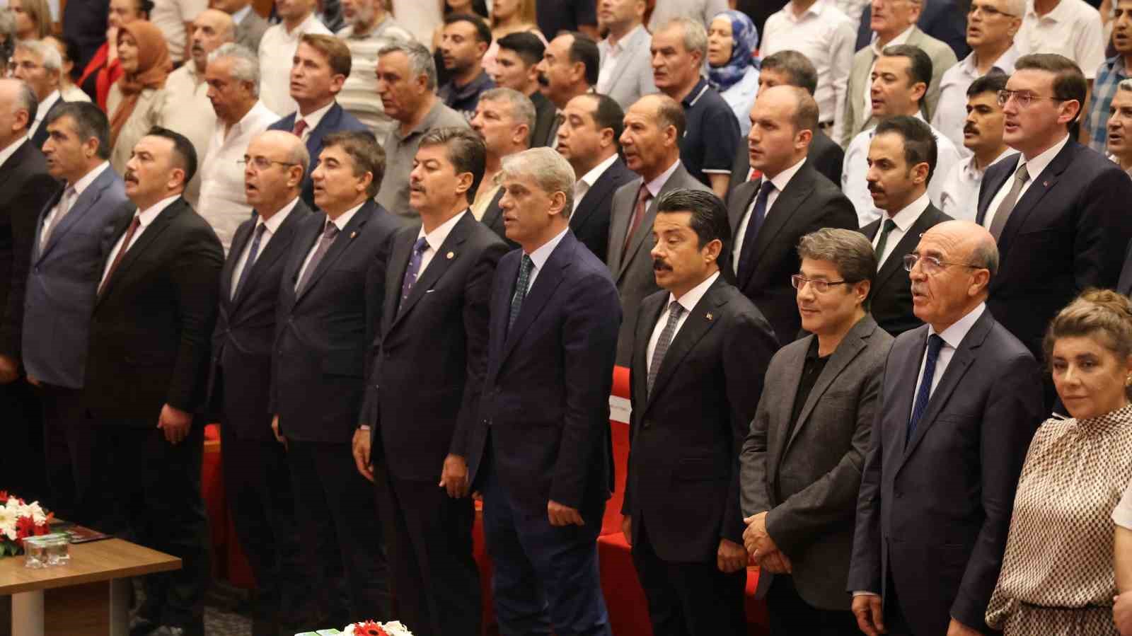 "Neşet Ertaş Kültür ve Müzik Festivali" Kırşehir’de başladı