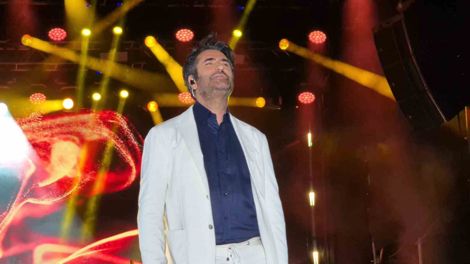 Tekirdağ’da Mahsun Kırmızıgül rüzgarı