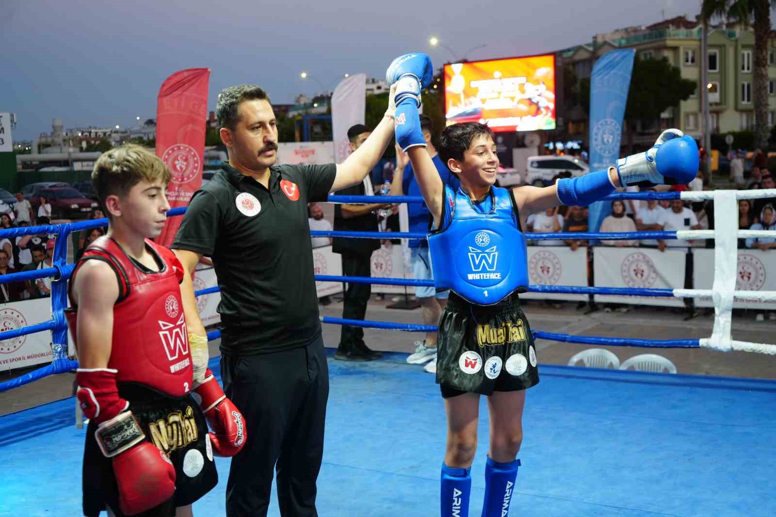 İller Arası Muay Thai Açık Hava Turnuvası Samsun’da başladı
