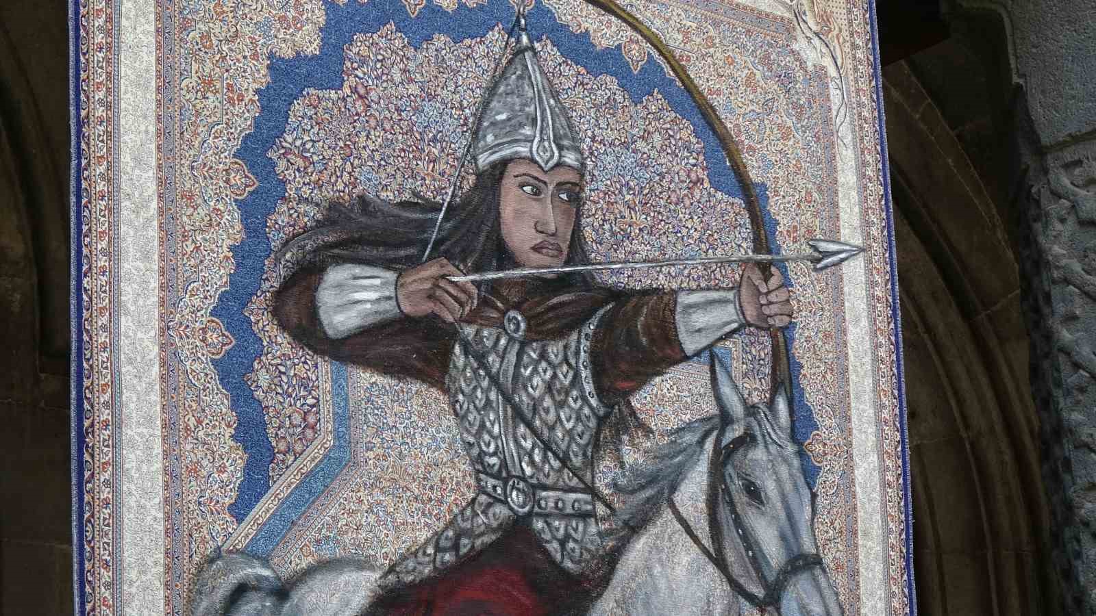 Türkiye’de bir ilki yapıyor: Kilim üzerine fırçasıyla Türk tarihini resmediyor