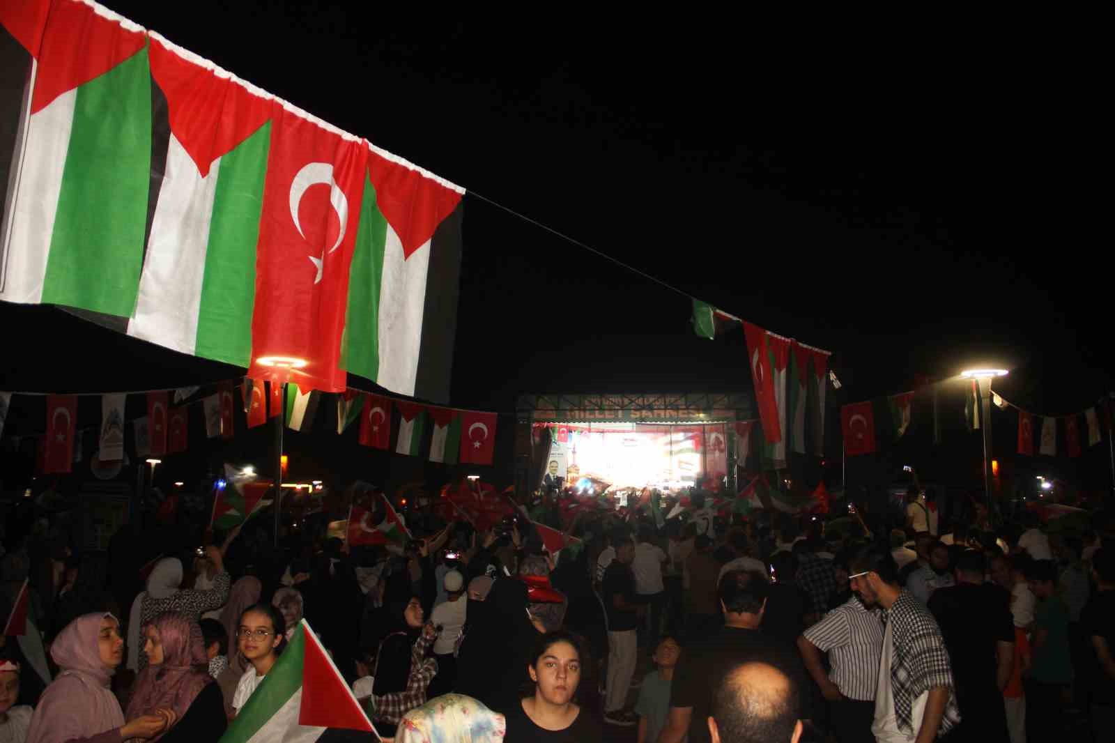 Şanlıurfa’da "Filistin Konvoyu" mitingine yoğun ilgi