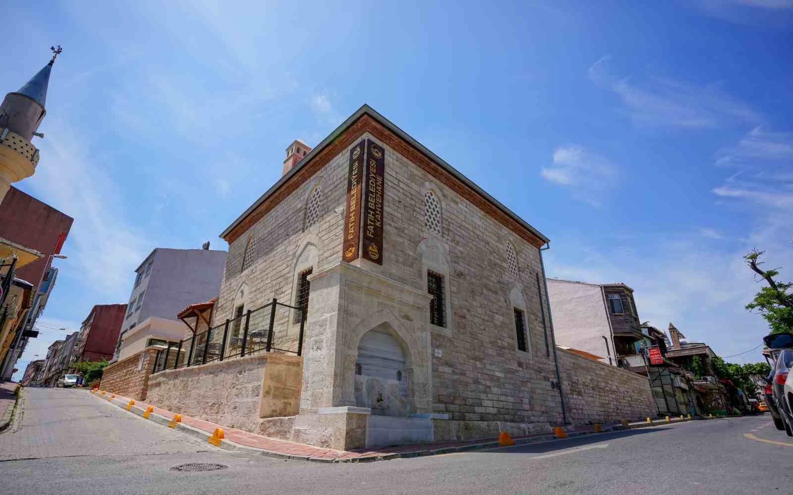 Fatih Belediyesi tarihî çeşmeleri birer birer ayağa kaldırıyor