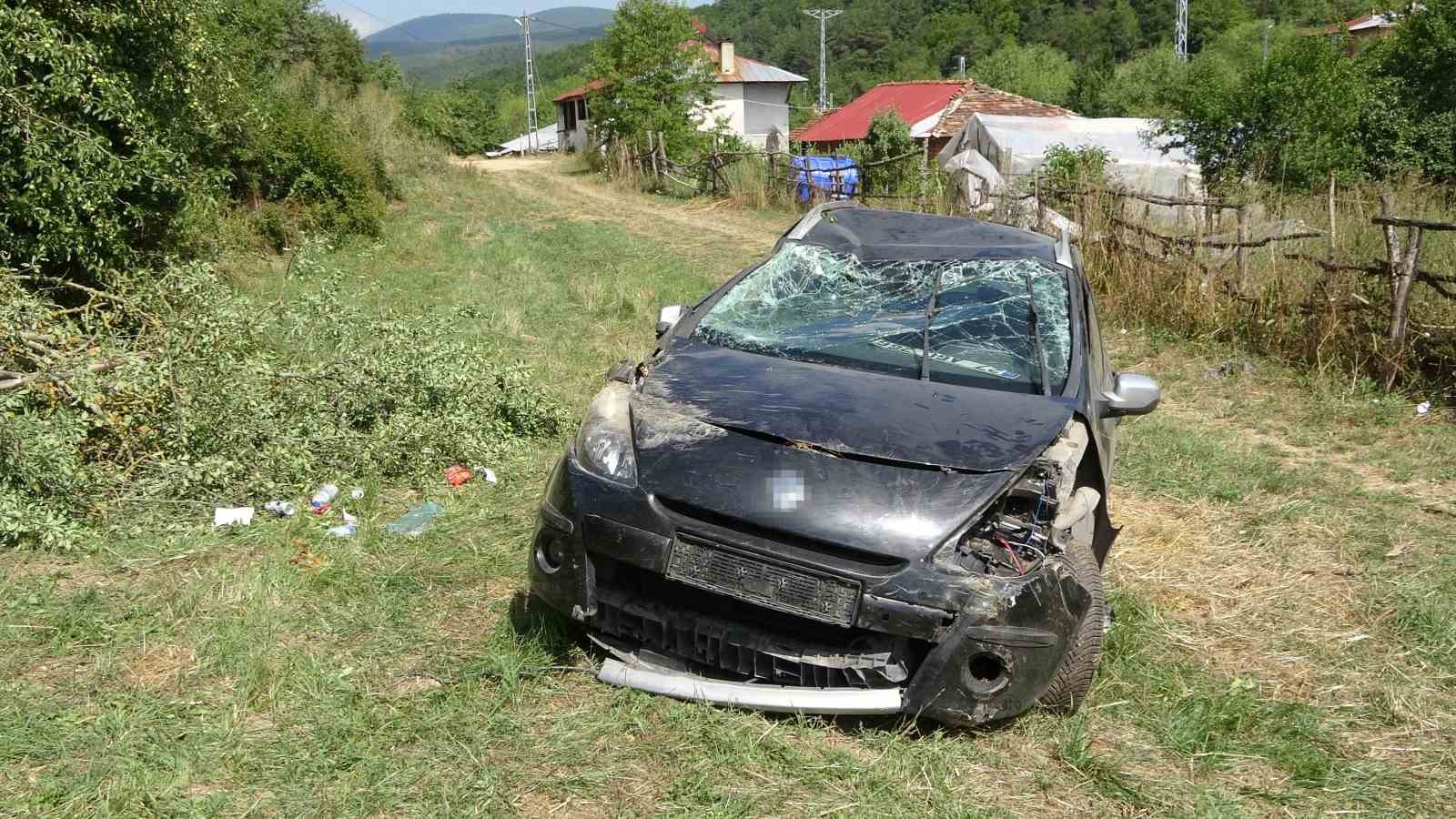 Kastamonu’da otomobil şarampole uçtu: 4 yaralı