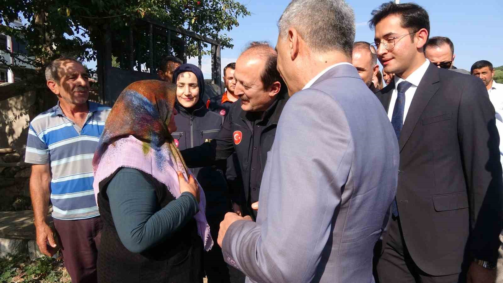 Yozgat’ta depremzedeler biten deprem konutlarına yerleşmeye başladı