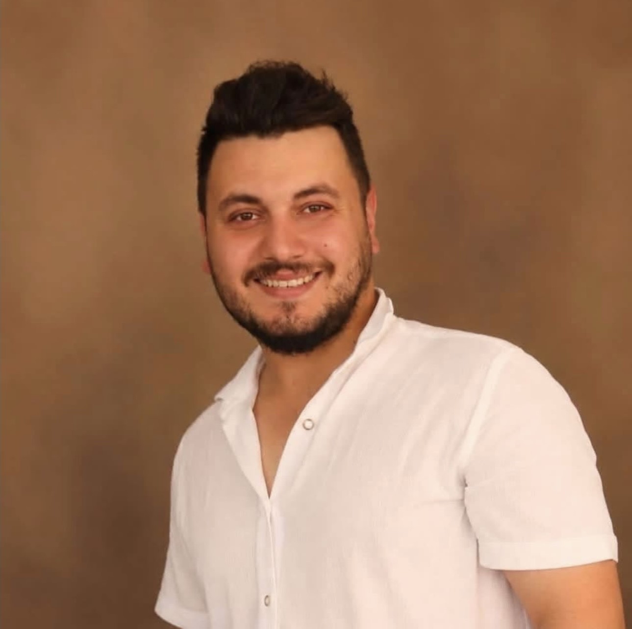 Elektrik akımına kapılarak hayatını kaybeden genç toprağa verildi