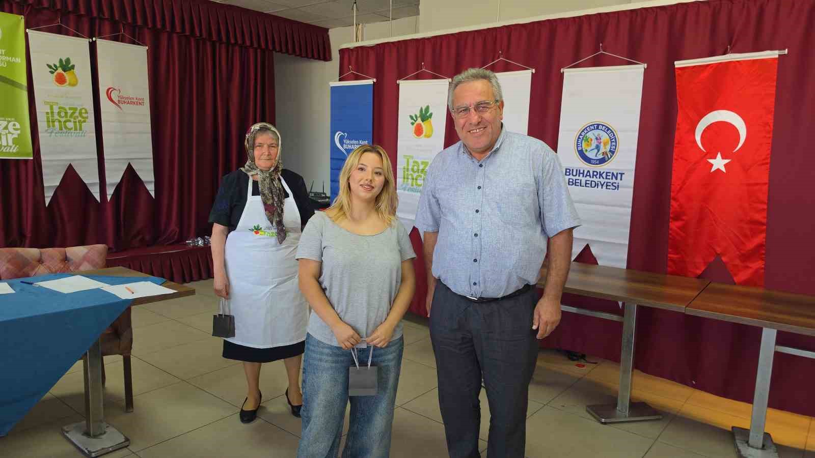 Buharkent’te en tatlı rekabet
