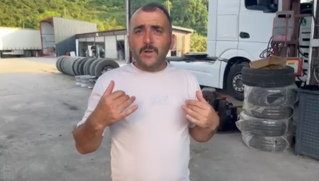 Lokma tatlısı boğazına kaçtı, Heimlich manevrasıyla kurtarıldı