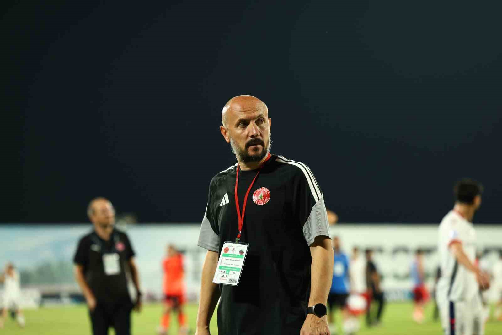 Trendyol 1. Lig: Ümraniyespor: 0 - Mardin 1969 Spor: 0