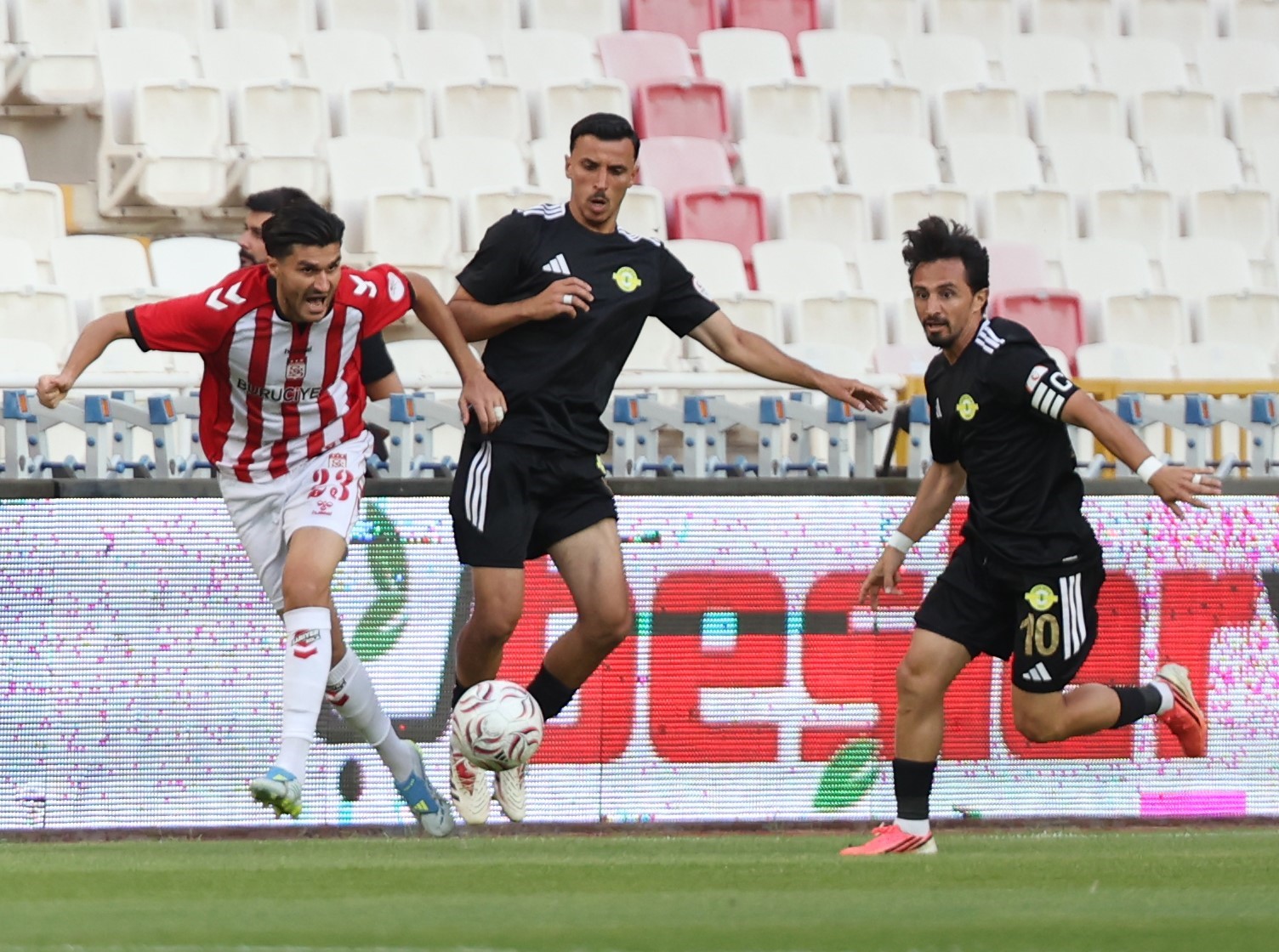 Trendyol 1. Lig: Sivasspor: 0 - Esenler Erokspor: 0