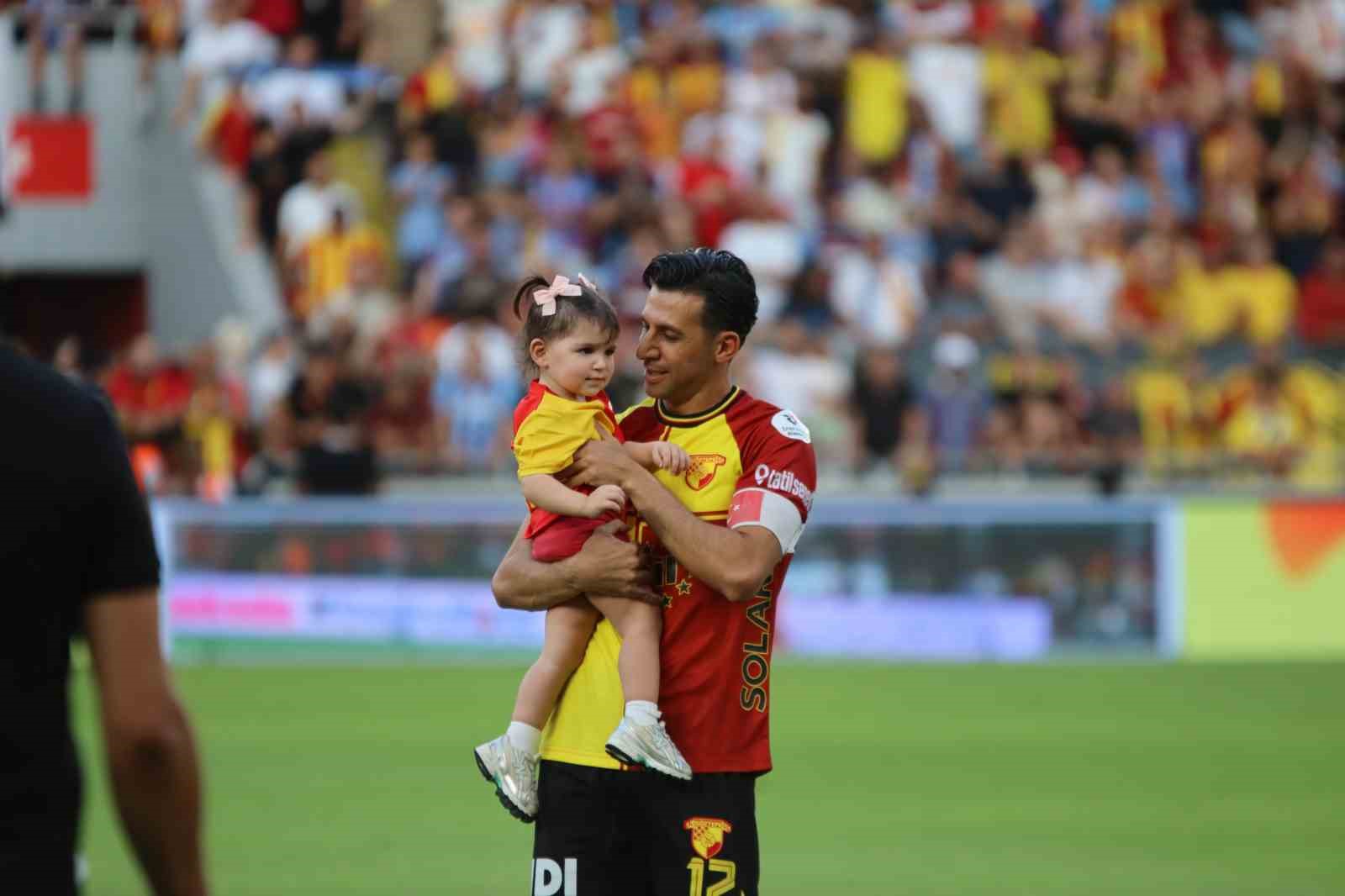Göztepe, hazırlık maçında Trabzonspor’u mağlup etti
