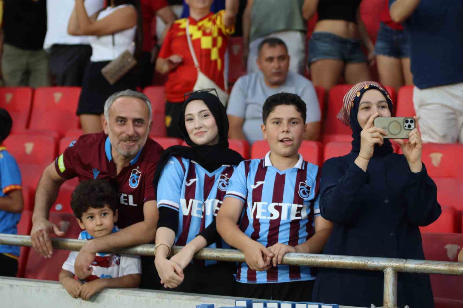 Göztepe, hazırlık maçında Trabzonspor’u mağlup etti