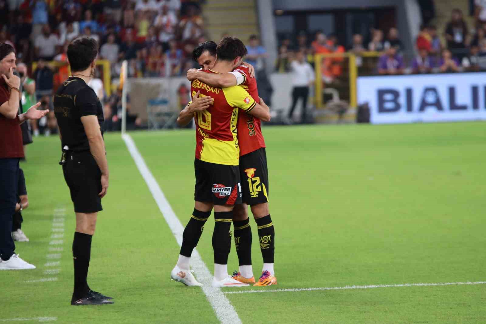 Göztepe, hazırlık maçında Trabzonspor’u mağlup etti