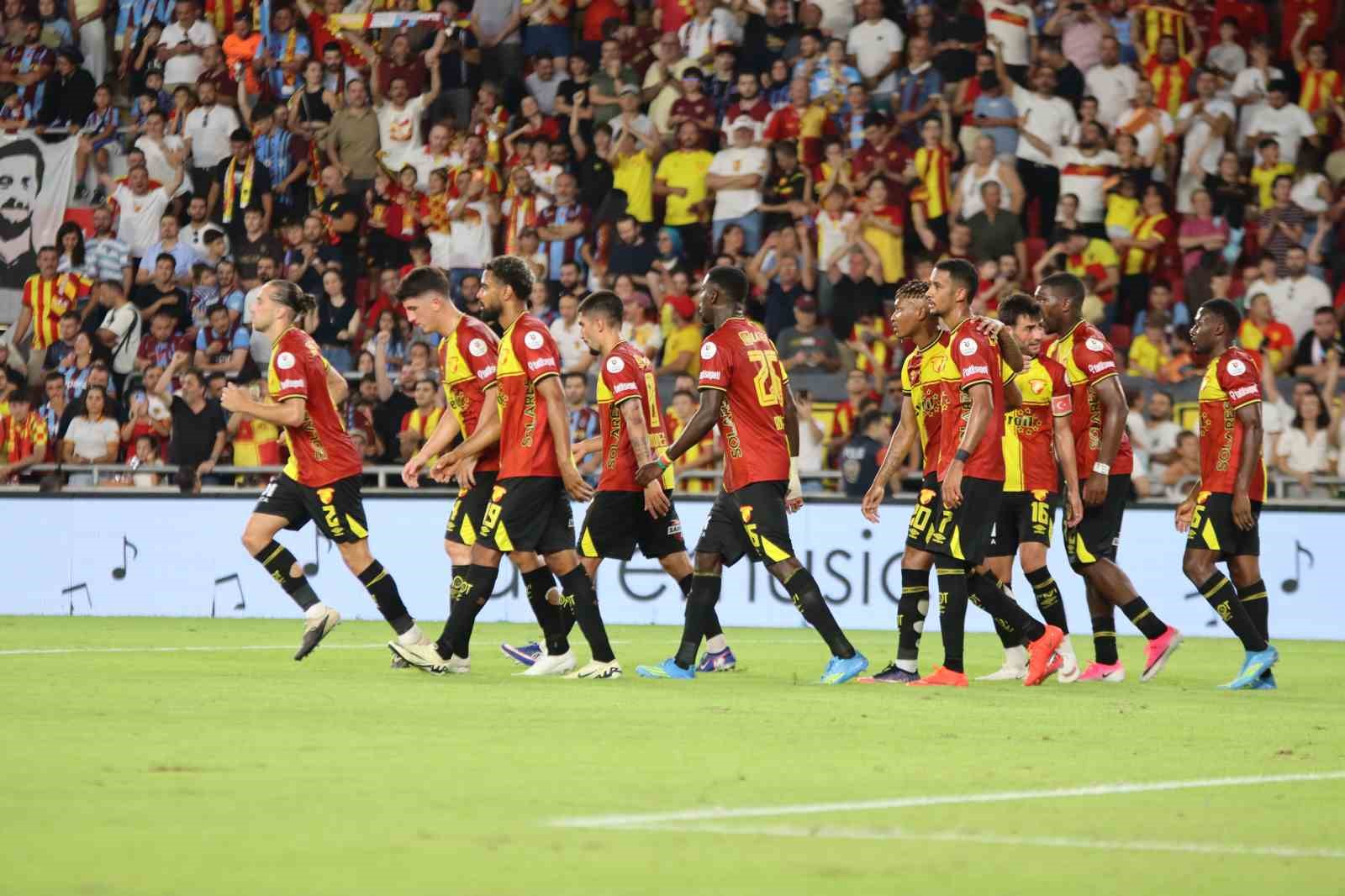 Göztepe, hazırlık maçında Trabzonspor’u mağlup etti