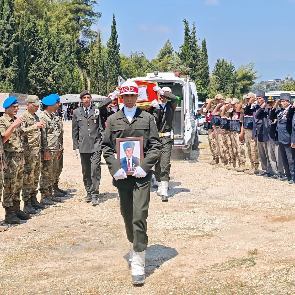 Kıbrıs Gazisi Davut Gökaslan son yolculuğuna uğurlandı
