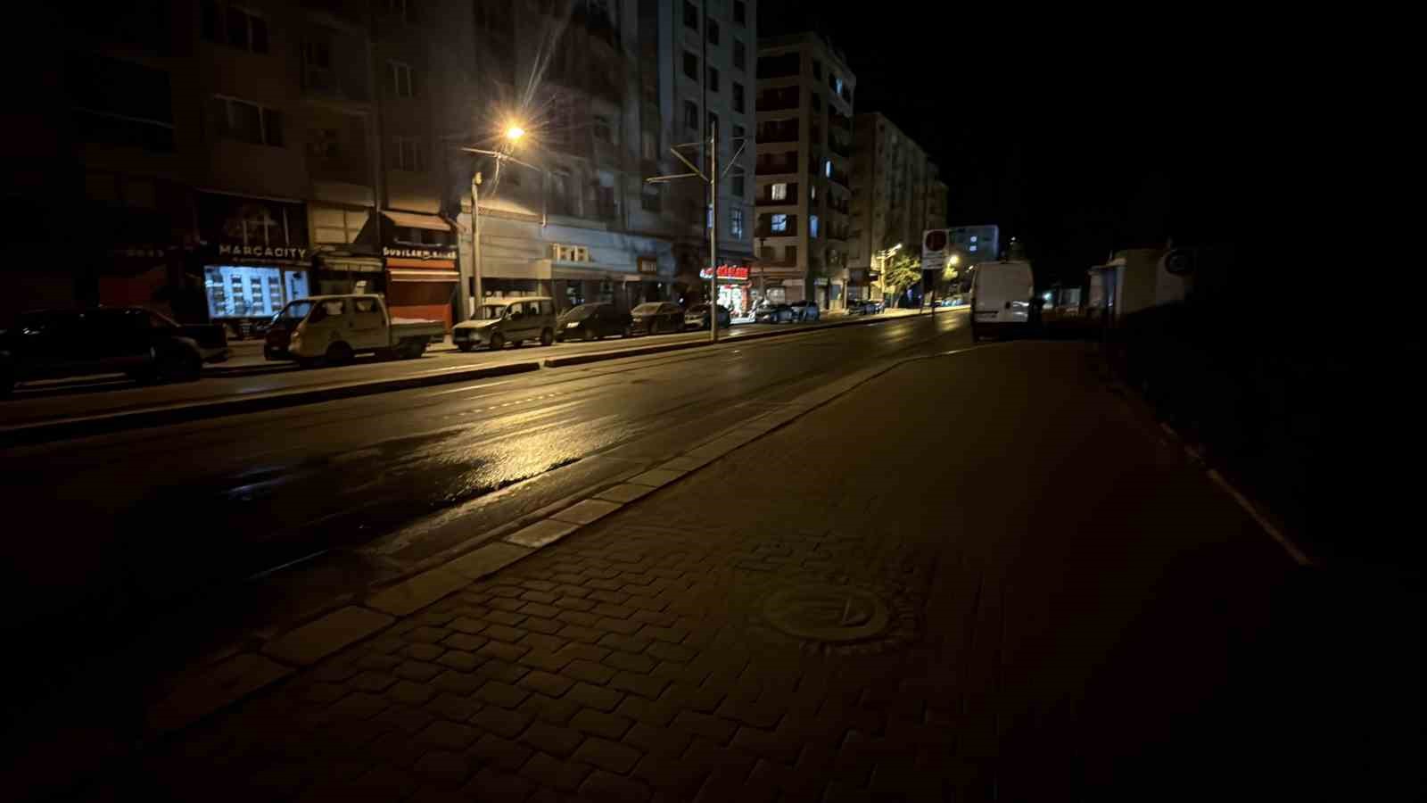 Eskişehir’de bıçaklı kavga: 1’i ağır, 2 yaralı