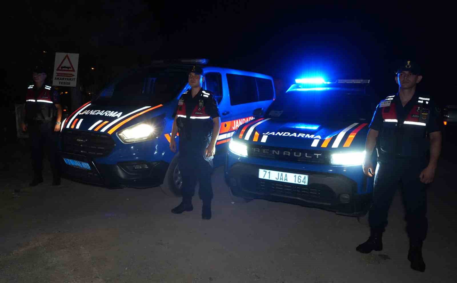 Jandarmadan düğün magandalarına yakın takip: Dronlar devrede