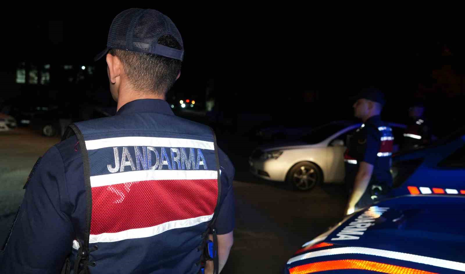 Jandarmadan düğün magandalarına yakın takip: Dronlar devrede