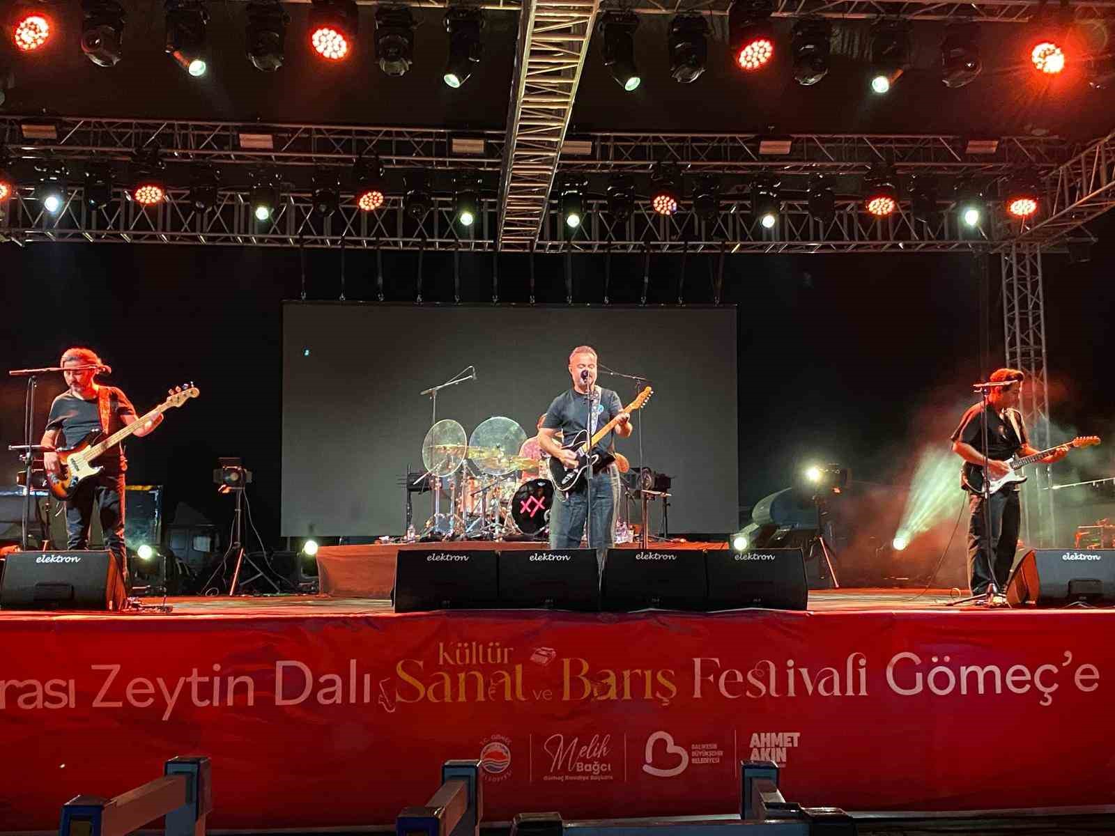 Gömeç’te 5. Uluslararası Zeytindalı Kültür Sanat ve Barış Festivali başladı