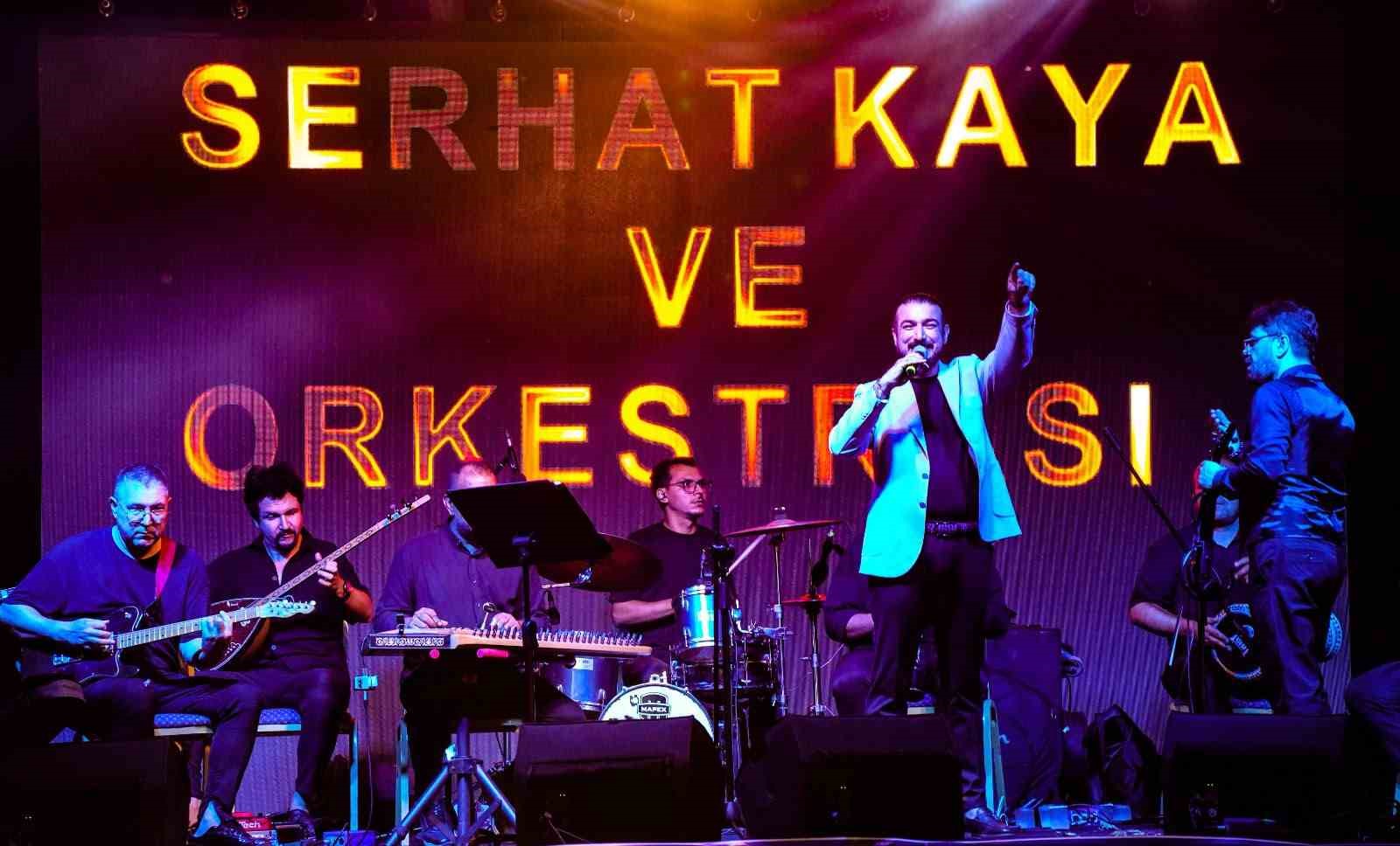 Kozan’da Yaz Konserleri halkı müzikle buluşturuyor