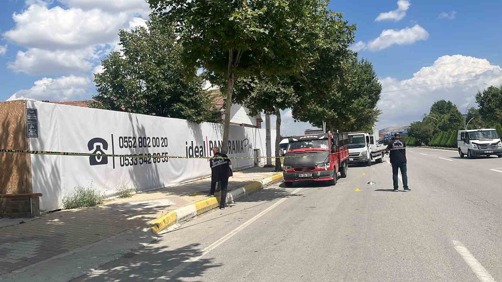 Çorum’da akrabalar arasında ’kız kaçırma’ kavgası: 1’i ağır 4 yaralı