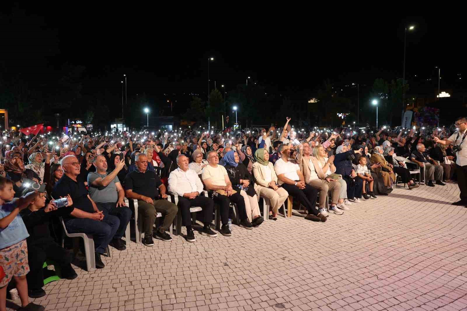 Başkan Özdoğan: "Hacılar’ı güzel yapan siz güzel insanlarsınız"