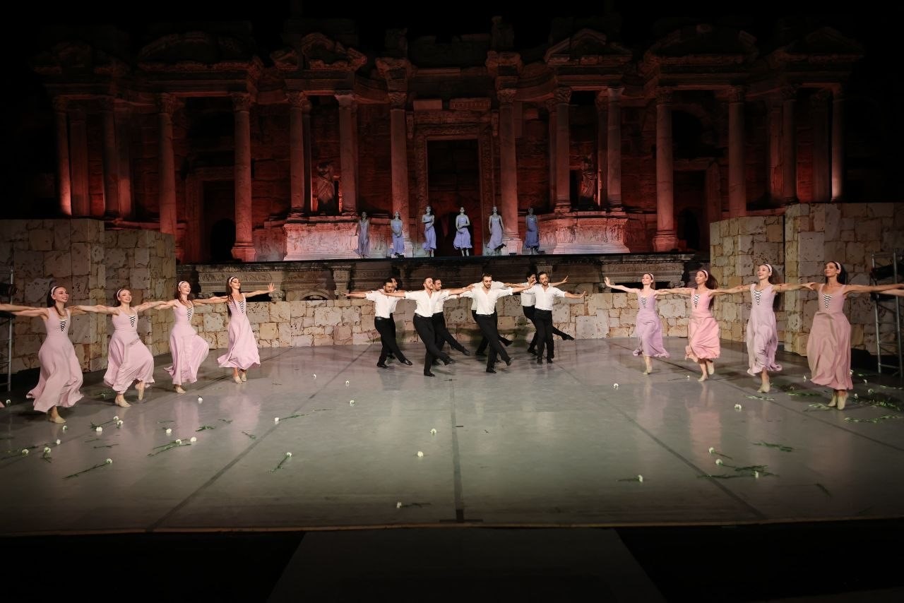 "Zorba" Balesi Hierapolis’te sahnelendi