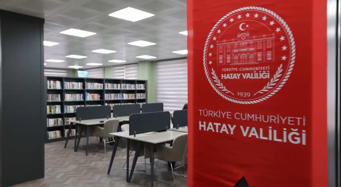 Yayladağı İlçe Halk Kütüphanesi hizmete açıldı
