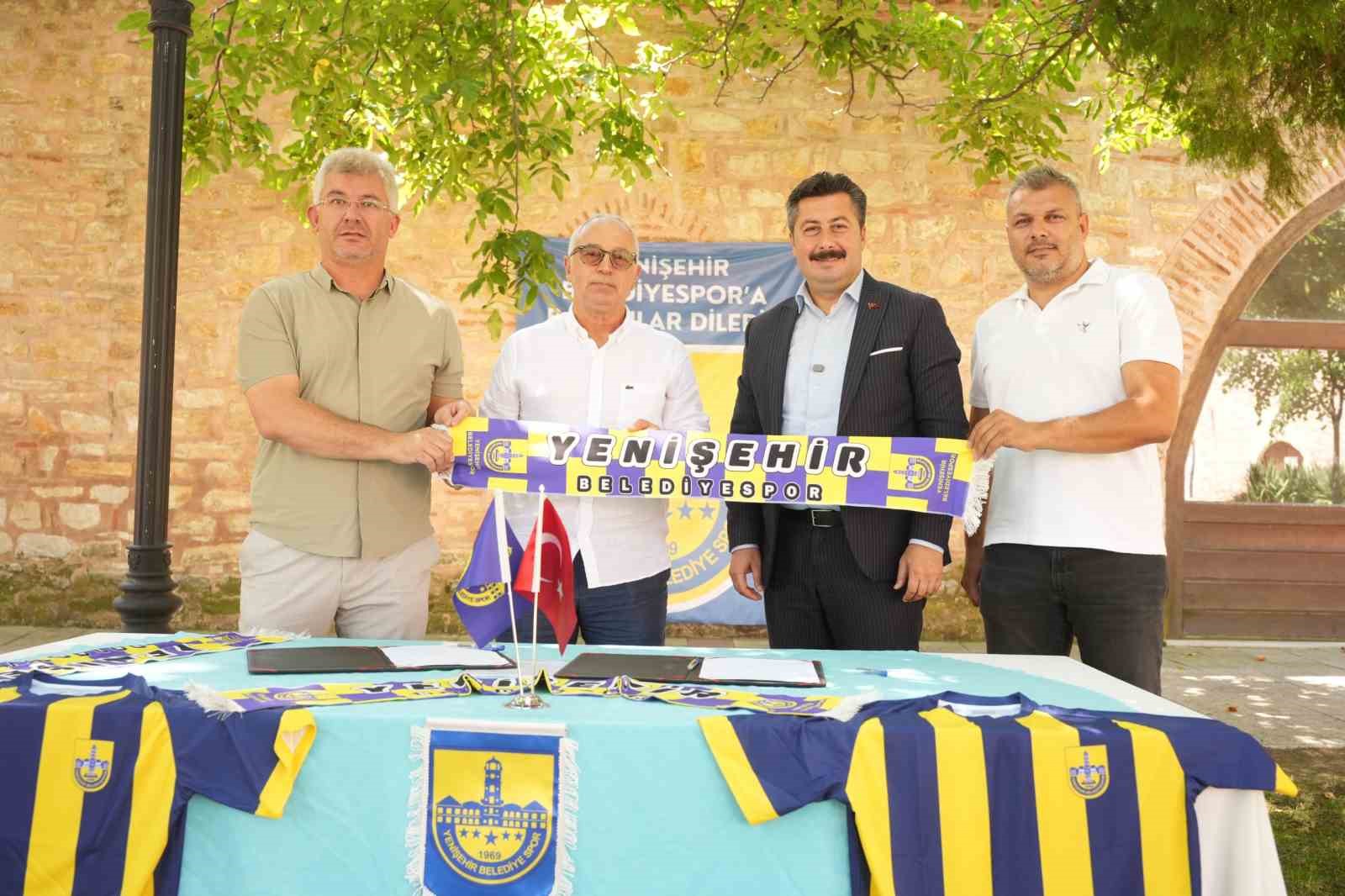 Yenişehir Belediyespor, Teknik Direktör Sait Ulvi Özdemir ile anlaştı