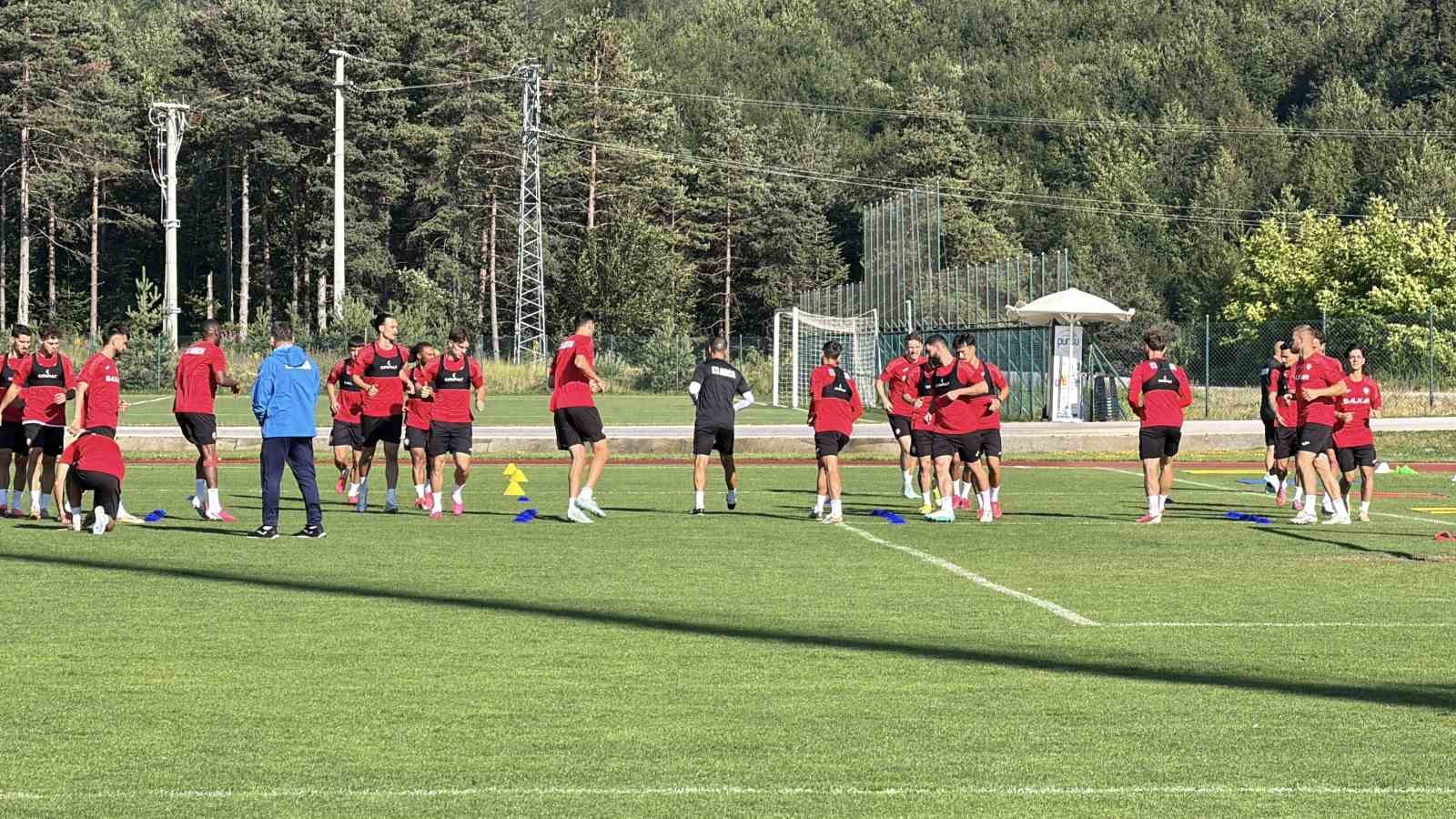 Ylber Ramadani: "Galatasaray deplasmanından puan ya da puanlar ile döneceğimize inanıyorum"