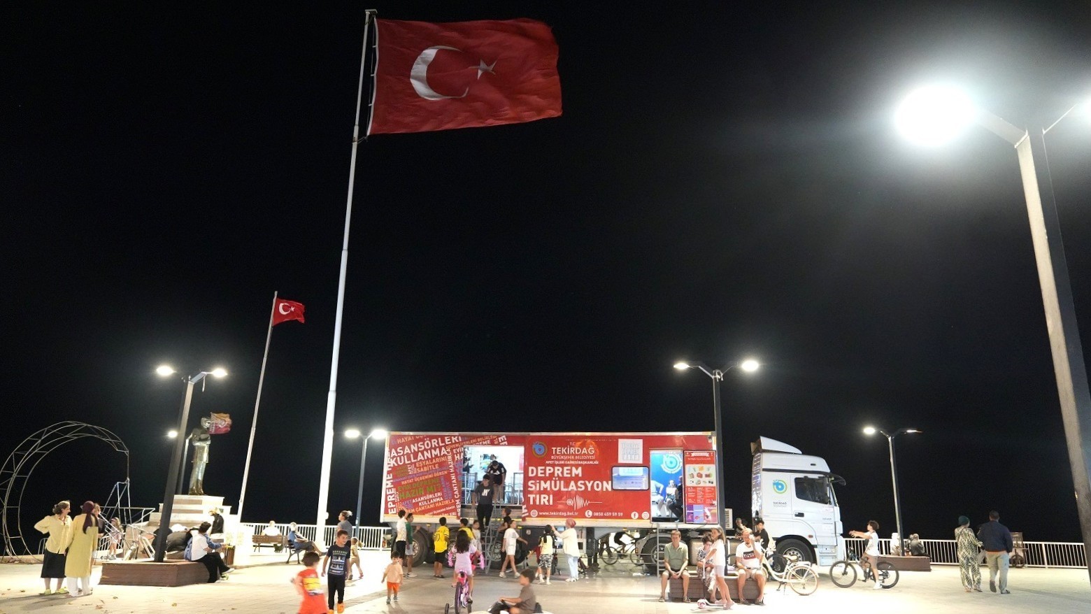 Mürefte depreminin yıldönümünde deprem eğitimi