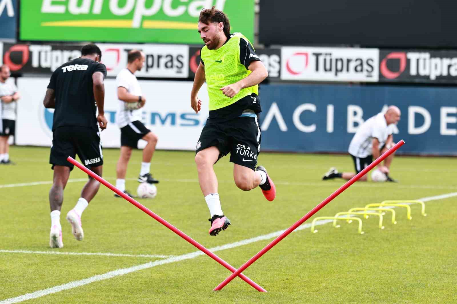 Beşiktaş’ta, Hradec Kralove maçı hazırlıkları devam etti