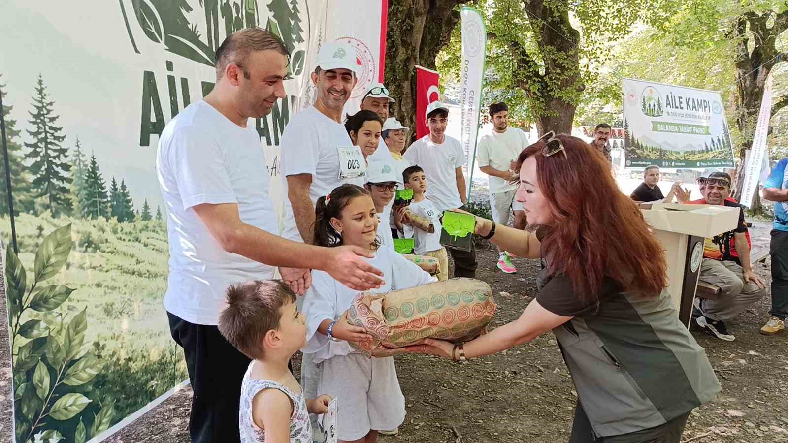 Bolulu Elif bebek ilk kampını Bartın’da yaptı