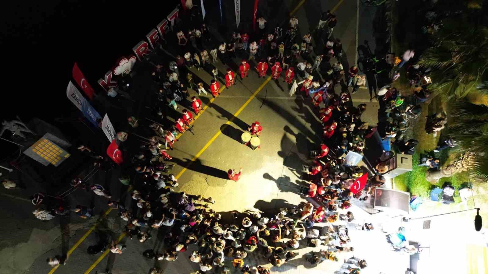 Körfez’de yaz akşamları mehteran ve "Hababam Sınıfı" ile renklendi