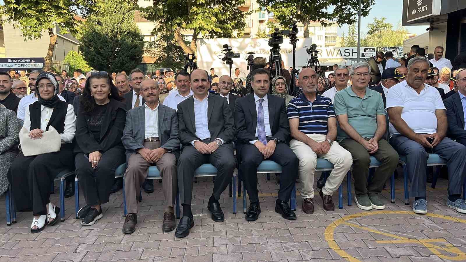 AK Parti’nin kuruluşunun 25. yılında Konya’da hatim programı gerçekleştirildi