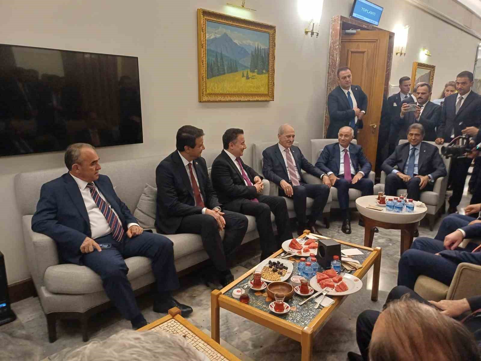 TBMM Başkanı Kurtulmuş’tan kulis ziyareti