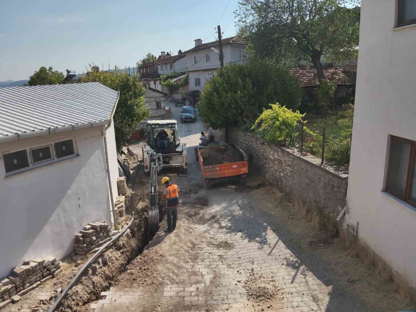 Bursa’da kırsal mahallelerin altyapısı güçleniyor