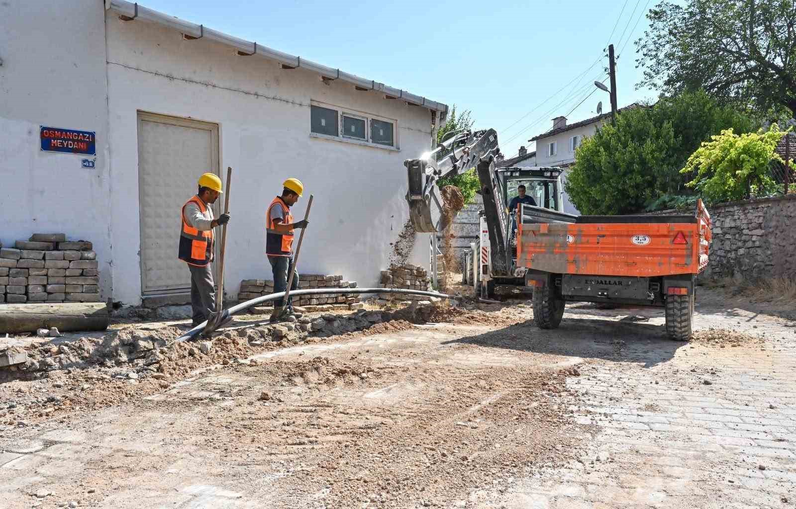 Bursa’da kırsal mahallelerin altyapısı güçleniyor