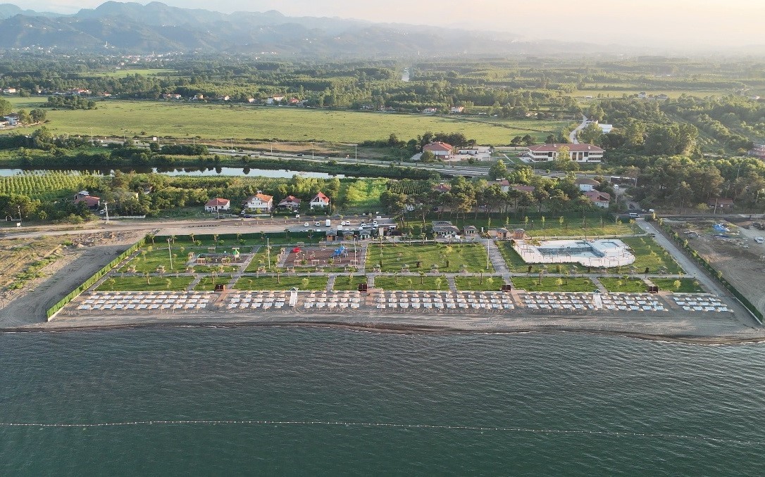 Karadeniz kıyısında doğayla iç içe yeni yaşam alanı: Miliç Kadınlar Plajı ve Havuzu hizmette