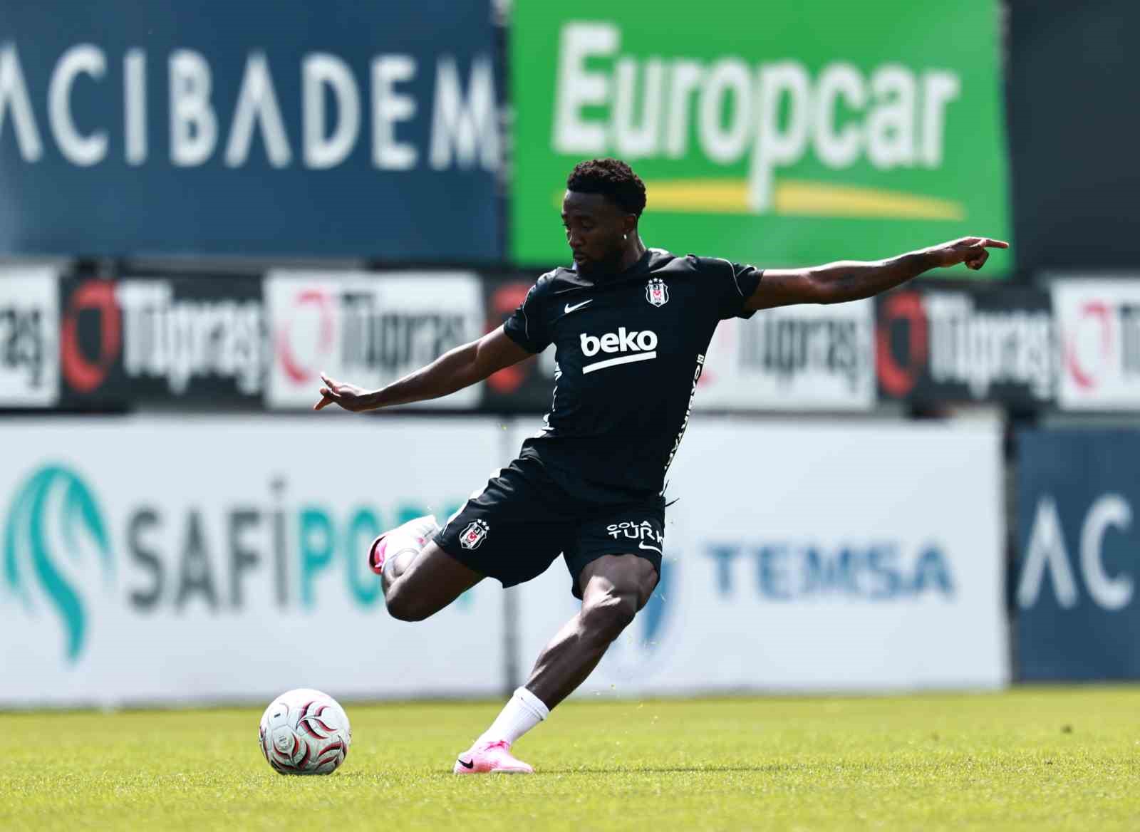 Beşiktaş’ta Hradec Kralove maçı hazırlıkları devam etti