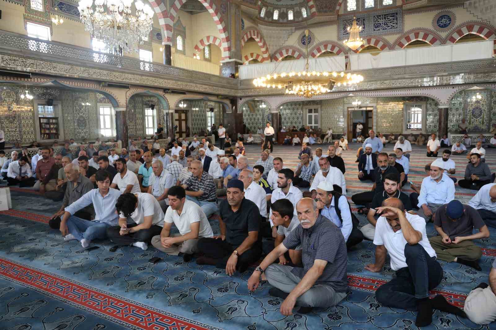 9 il Elazığ’da yarıştı: Bölge birincisi Erzincan oldu