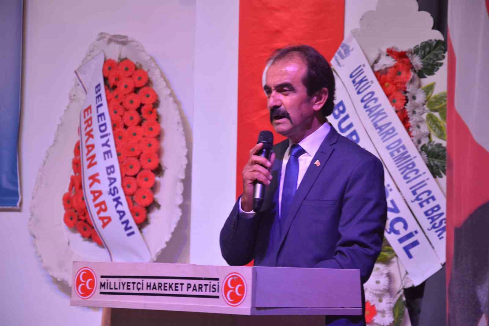 MHP Demirci İlçe Başkanlığına Veysel Çınar seçildi