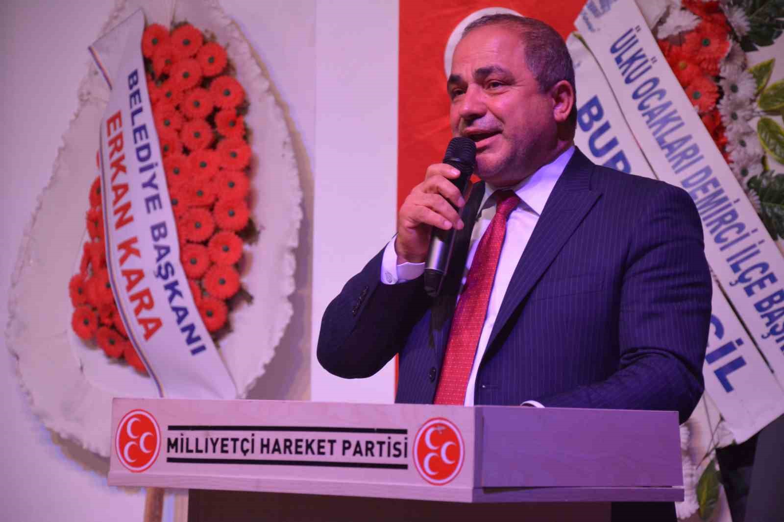 MHP Demirci İlçe Başkanlığına Veysel Çınar seçildi