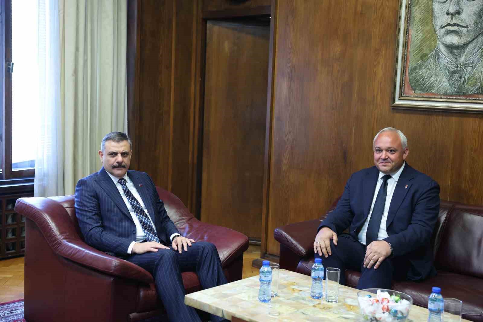 İçişleri Bakanı Çiftçi, Bulgaristanlı mevkidaşı Demerdzhiev ile bir araya geldi
