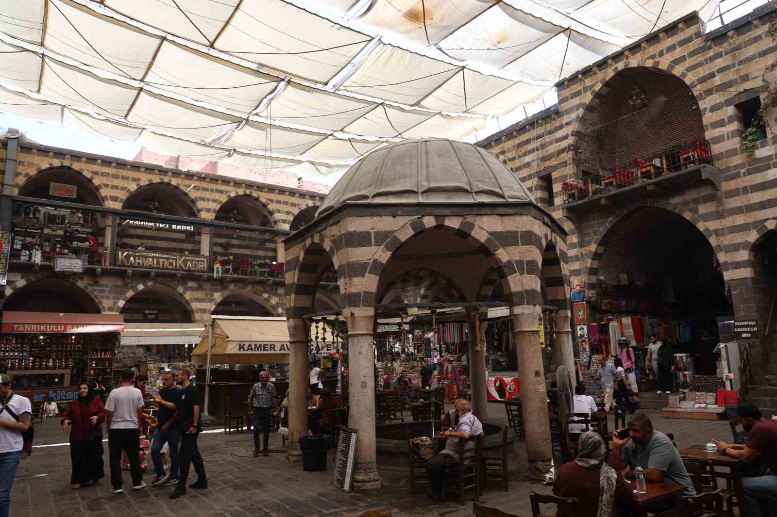 "Terörsüz Türkiye" hedefine ilişkin kanun teklifi Diyarbakır’da memnuniyetle karşılandı