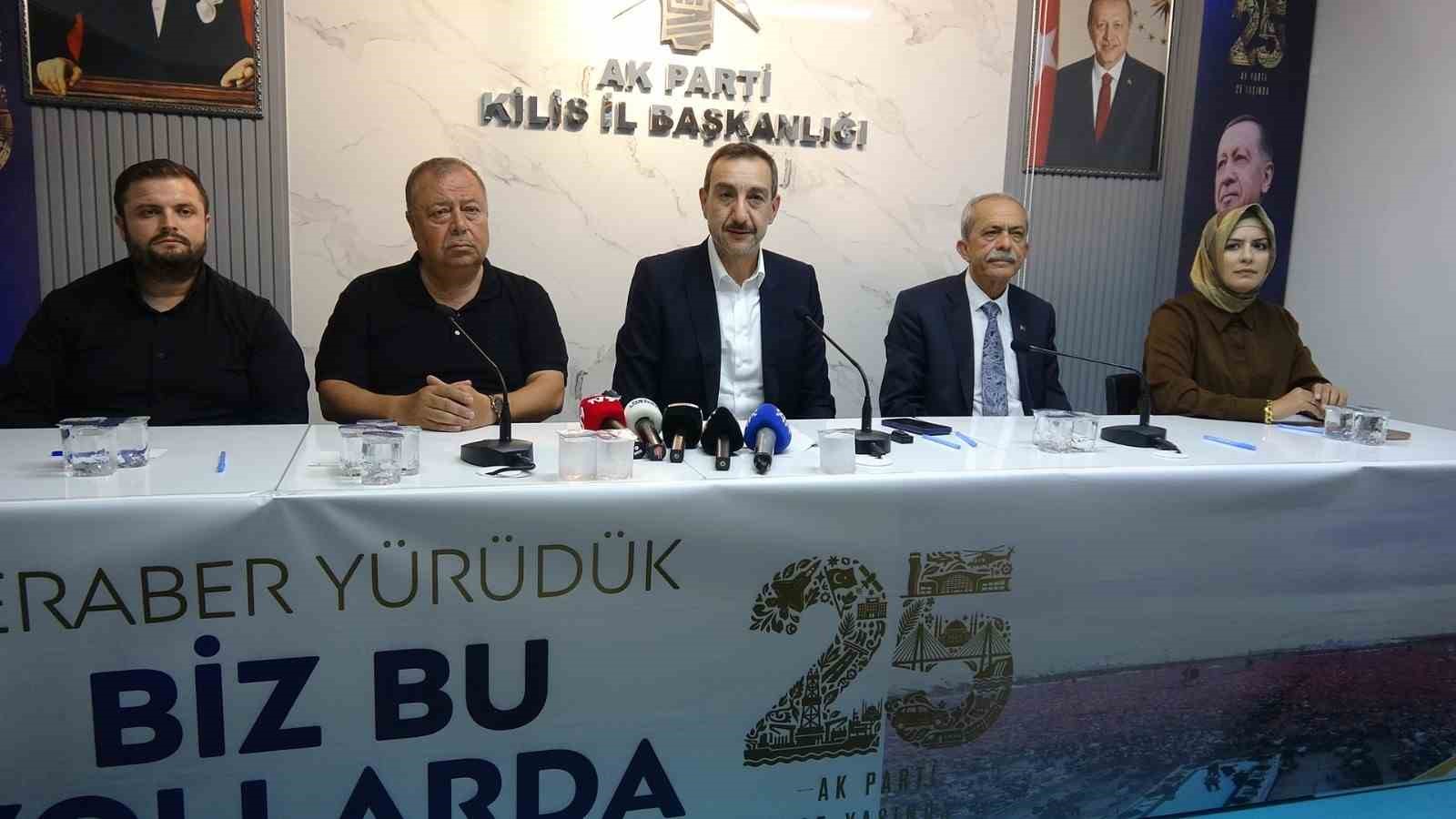 AK Parti Kilis Teşkilatı, partinin 25. kuruluş yıl dönümünü kutluyor